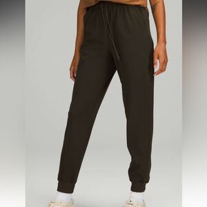 Lululemon Stretch High Rise Jogger 4